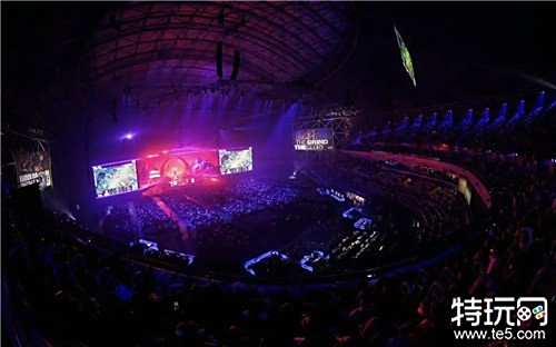 多人参与 多人参与