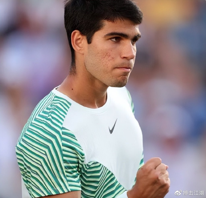 高诗岩不仅 高诗岩不仅