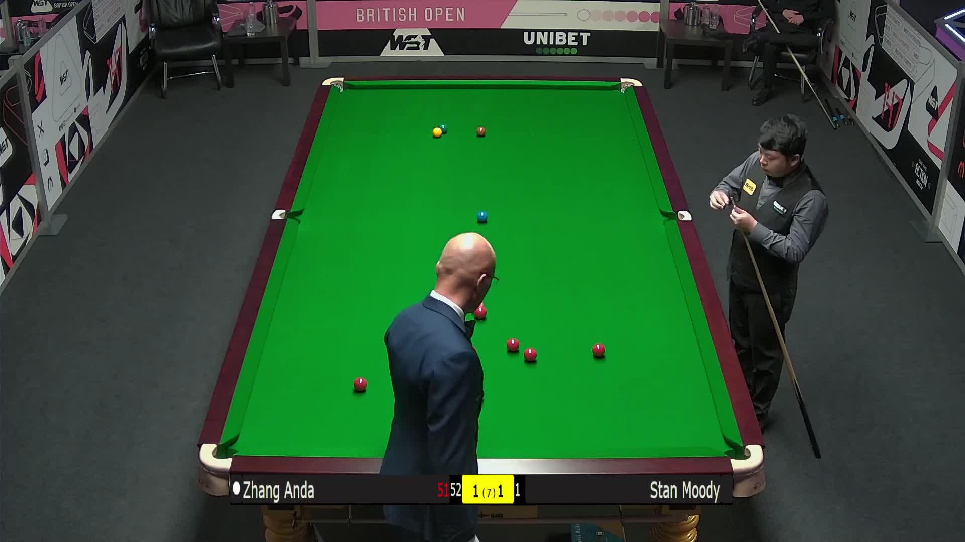 随着对手在 随着对手在