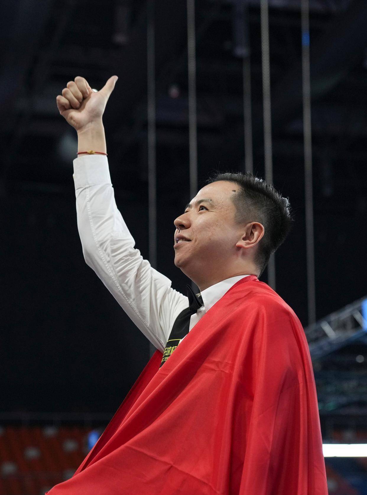 后场篮板 后场篮板